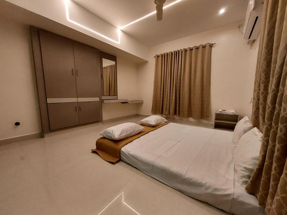 Srirangam Service Apartment Tiruchirappalli Zewnętrze zdjęcie