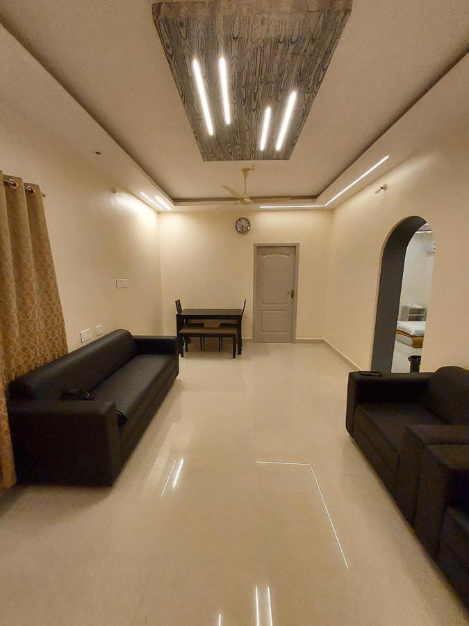 Srirangam Service Apartment Tiruchirappalli Zewnętrze zdjęcie